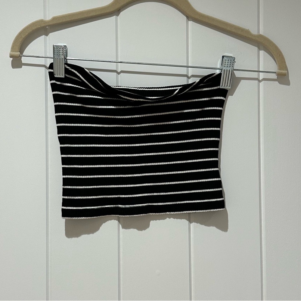 American Eagle Striped Crop Top